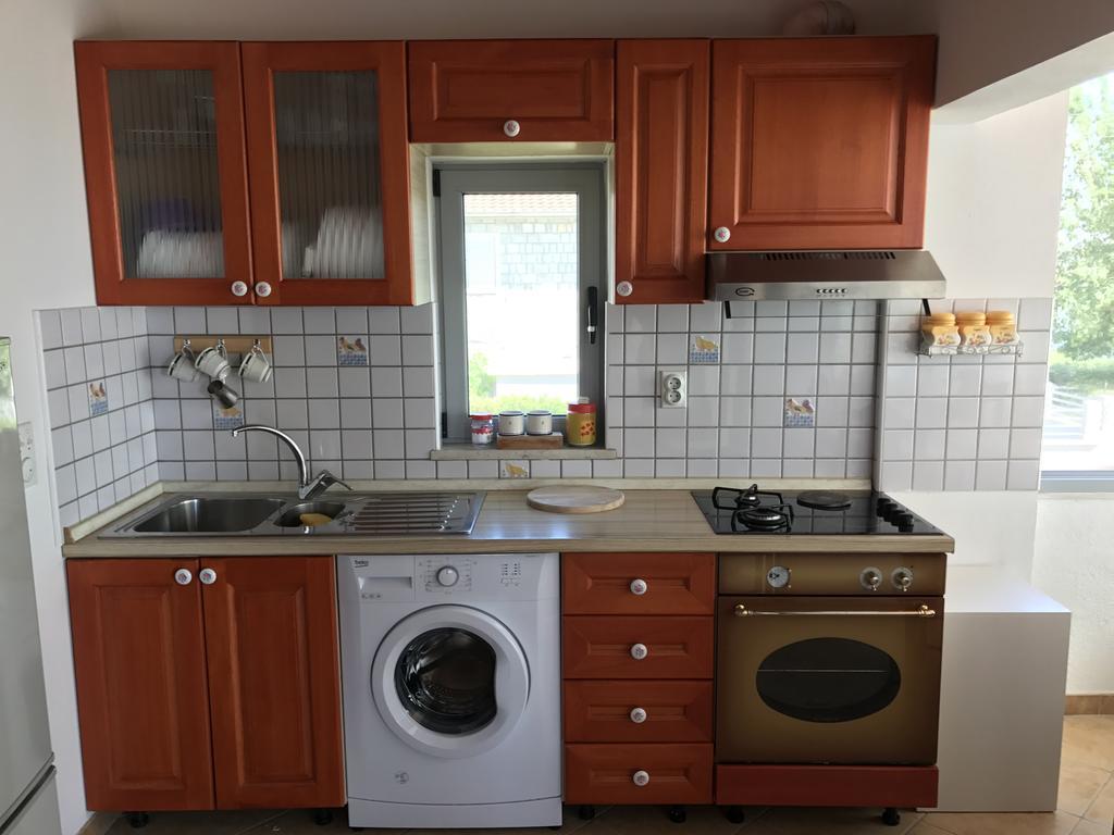Holiday Home Zenit Ulcinj Exterior photo